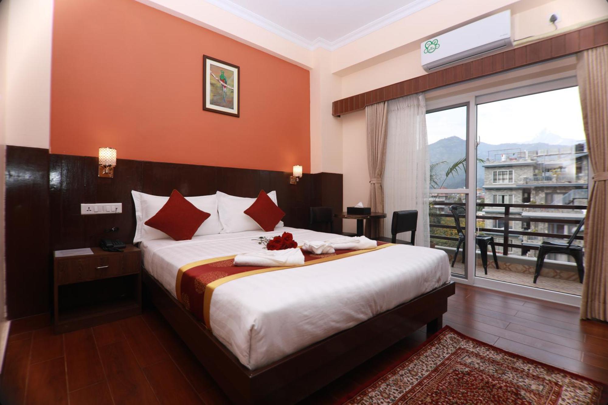 Hotel Eco Tree Pokhara Luaran gambar